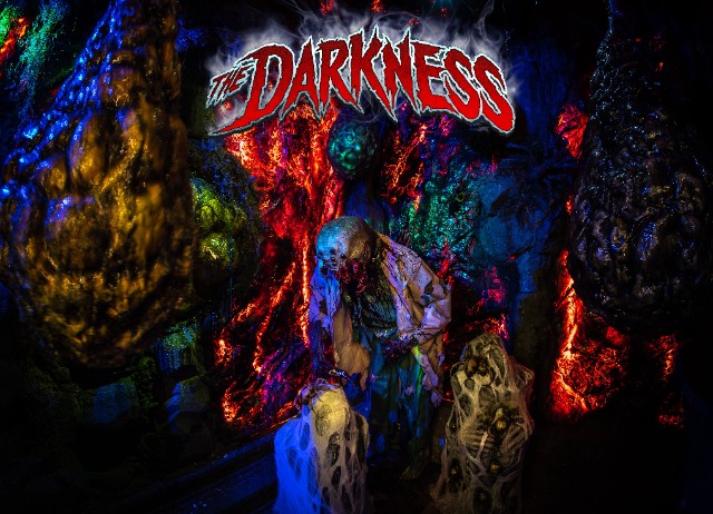America&#39;s Best Haunted House Photos - The Darkness St Louis Missouri