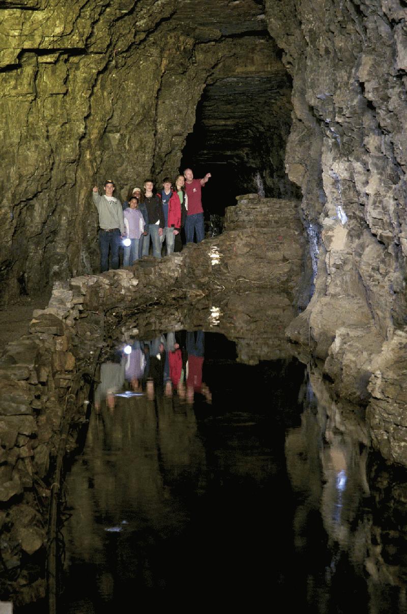 lockport cave ghost tour