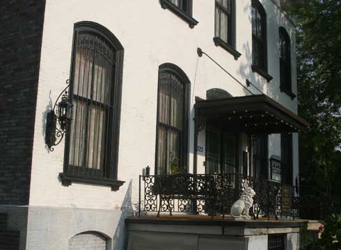 Find Paranormal Investigations in St. Louis Missouri - Lemp Mansion in St. Louis Missouri